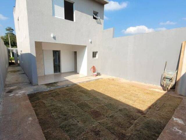 Casa para Venda em Araçariguama - 5