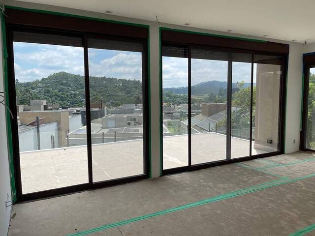 Casa em condomínio para Venda em Santana de Parnaíba - 2