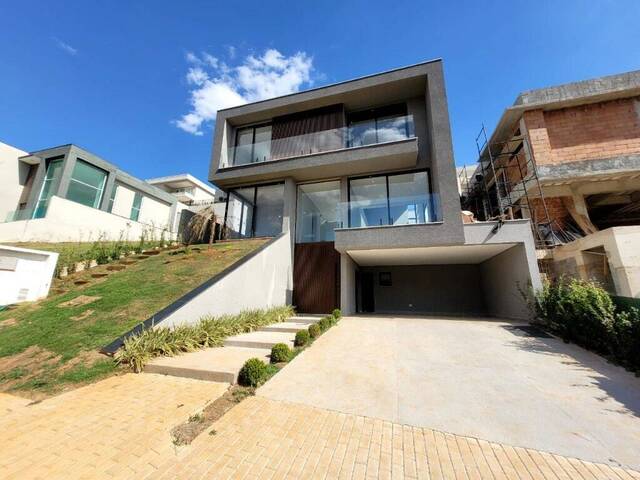 Venda em Dezoito do Forte Empresarial/Alphaville. - Barueri