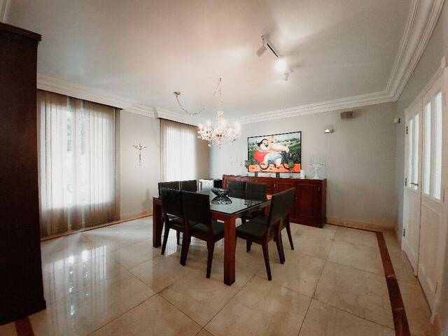 Casa em condomínio para Venda em Santana de Parnaíba - 2