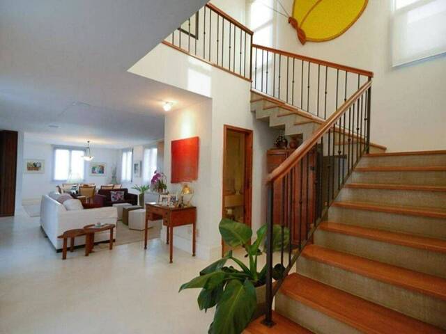 Casa em condomínio para Venda em Santana de Parnaíba - 2