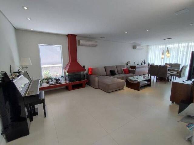 Casa em condomínio para Venda em Santana de Parnaíba - 2