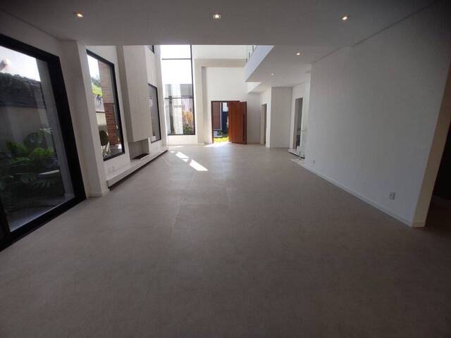 Casa em condomínio para Venda em Santana de Parnaíba - 3