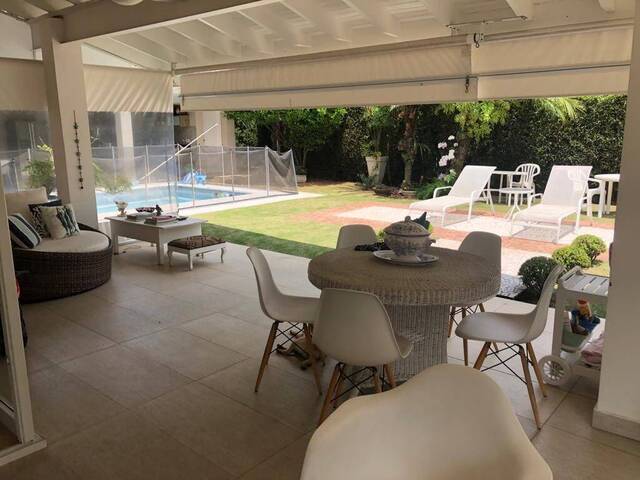 #CA1870 - Casa em condomínio para Venda em Barueri - SP