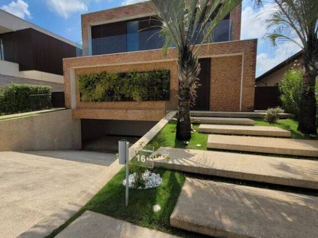 Casa em condomínio para Venda em Santana de Parnaíba - 2