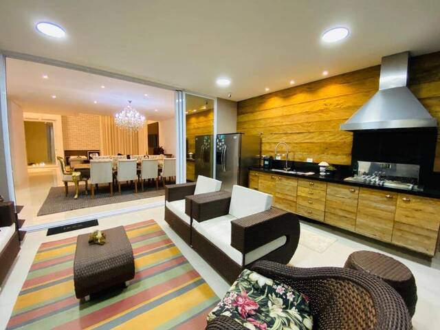 Casa em condomínio para Venda em Santana de Parnaíba - 2