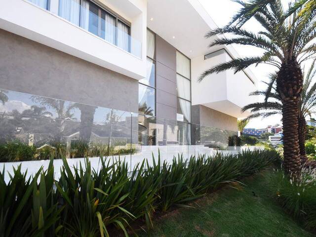 #CA1210 - Casa em condomínio para Venda em Santana de Parnaíba - SP