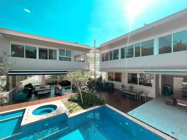 #CA1093 - Casa em condomínio para Venda em Santana de Parnaíba - SP