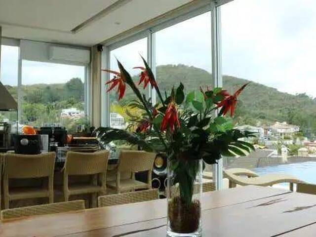 #CA1060 - Casa em condomínio para Venda em Santana de Parnaíba - SP