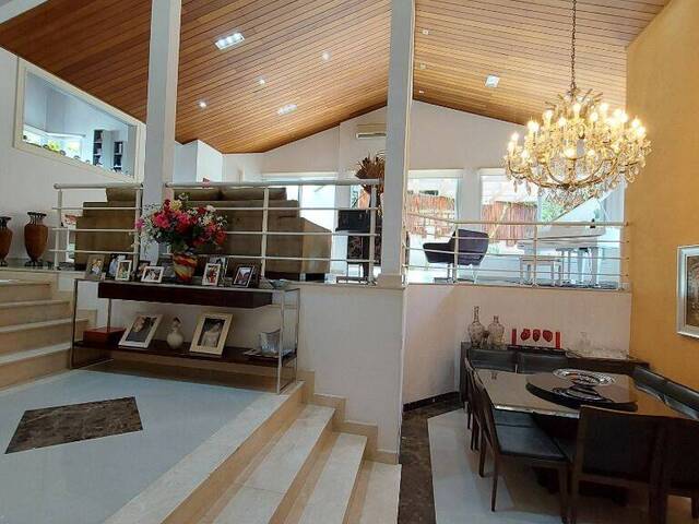 #CA0692 - Casa em condomínio para Venda em Santana de Parnaíba - SP