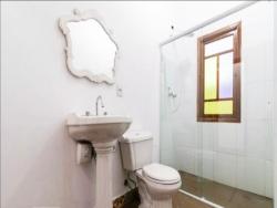 Casa para Venda em Santana de Parnaíba - 4