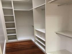 Casa para Venda em Santana de Parnaíba - 5