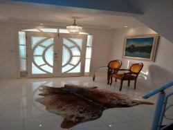 Casa para Venda em Santana de Parnaíba - 5