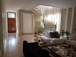Casa para Venda em Santana de Parnaíba - 5