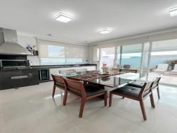 Casa para Venda em Santana de Parnaíba - 4