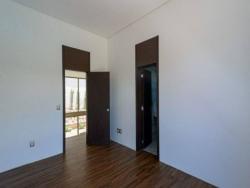 Casa para Venda em Santana de Parnaíba - 3