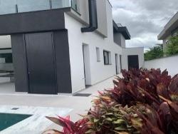 Casa para Venda em Santana de Parnaíba - 5