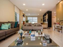 #CA2526 - Casa para Venda em Santana de Parnaíba - SP