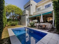 Casa para Venda em Santana de Parnaíba - 5
