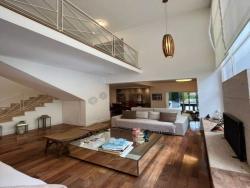 Casa para Venda em Santana de Parnaíba - 4