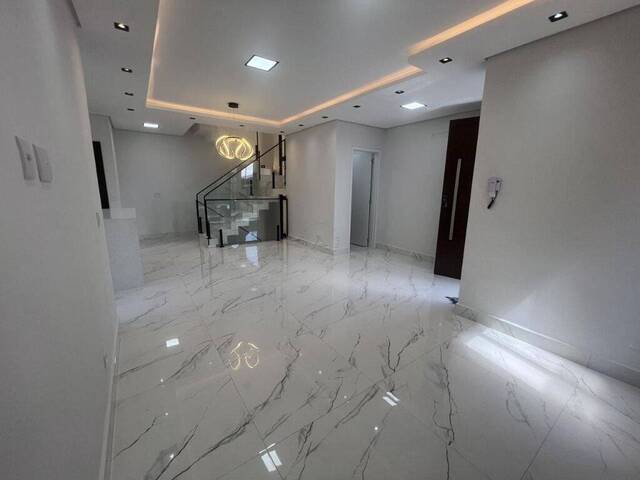 Casa em condomínio para Venda em Santana de Parnaíba - 2