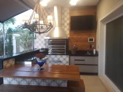 Casa para Venda em Santana de Parnaíba - 5