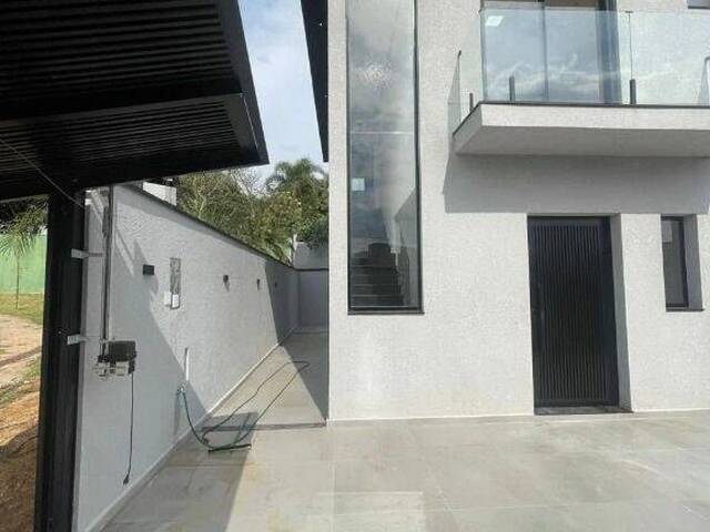 Casa em condomínio para Venda em Santana de Parnaíba - 2