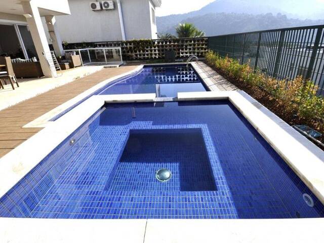 Casa em condomínio para Venda em Santana de Parnaíba - 2